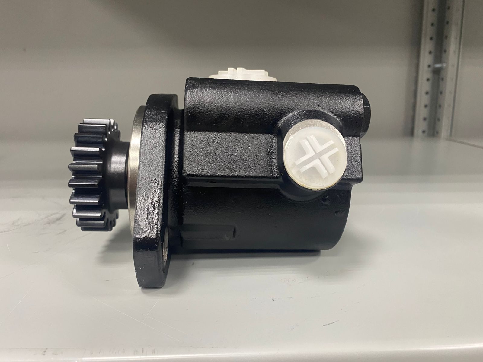 Насос гура (8x4) J6 CA6DM E5 SORL 3407020M10OA87U